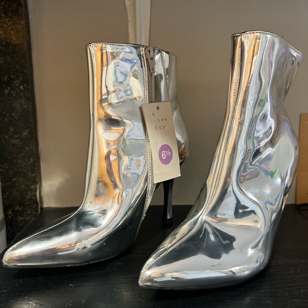 A New Day Silver Ankle Booties with Sleek Design